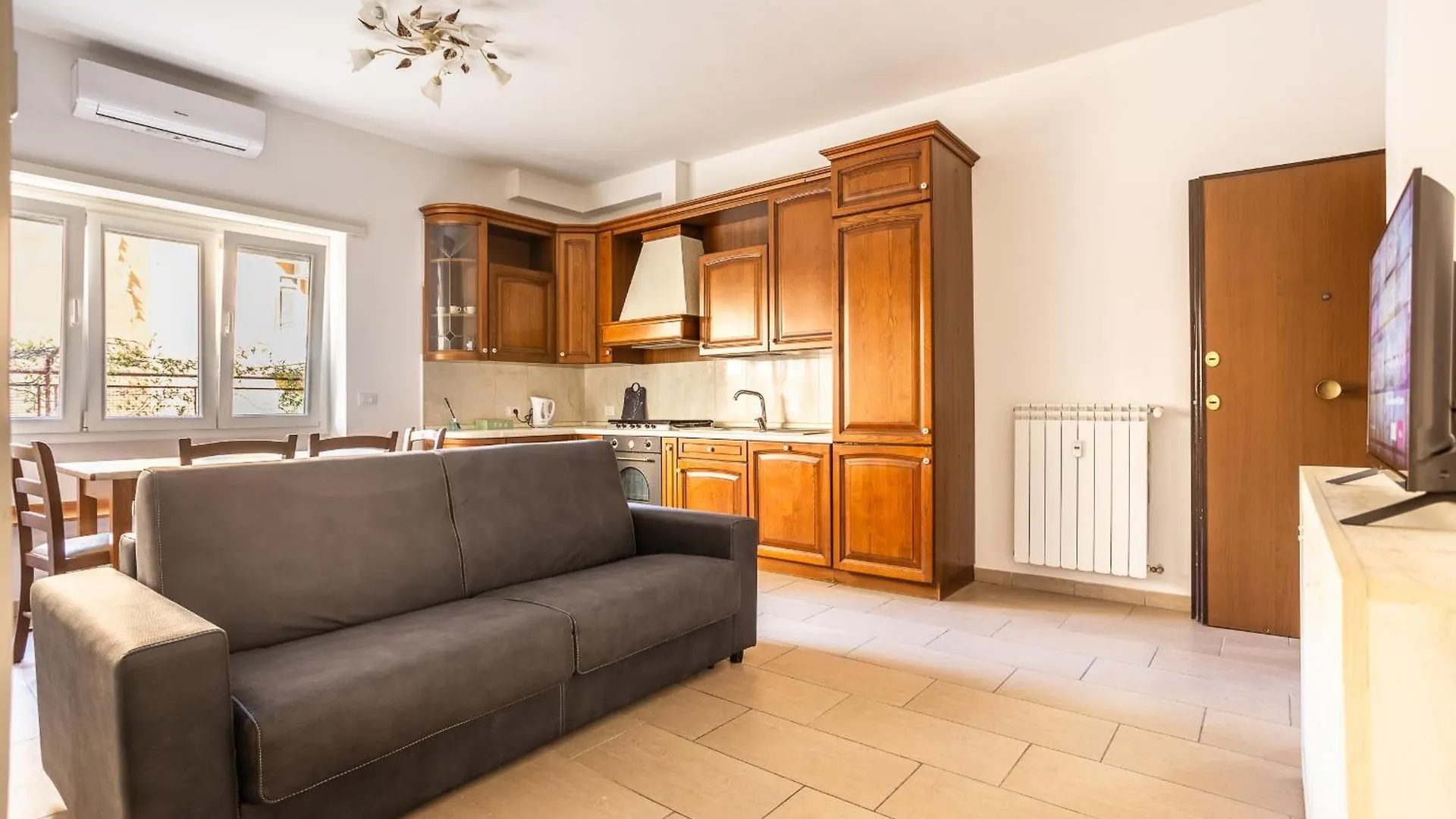 Portside Aparthotel Roma 0*,